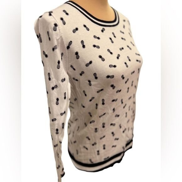 J Crew Factory pineapple print lightweight crew neck Teddie sweater Size Small - Picture 5 of 10
